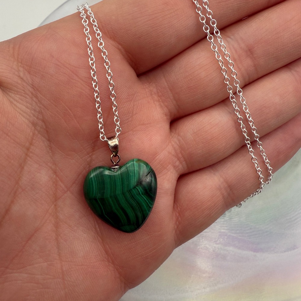 Malachite Heart Pendant Necklace Green Gemstone Silver‎ Chain Jewelry Women